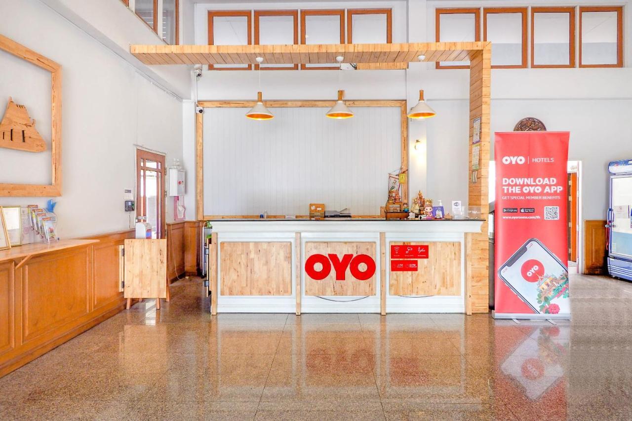 Oyo 859 Golden Land Hotel 치앙라이 외부 사진
