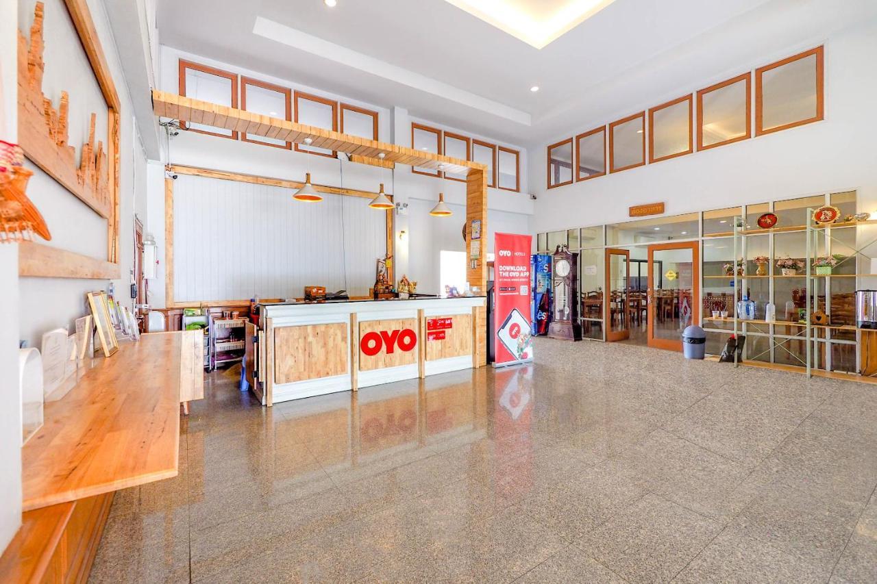 Oyo 859 Golden Land Hotel 치앙라이 외부 사진