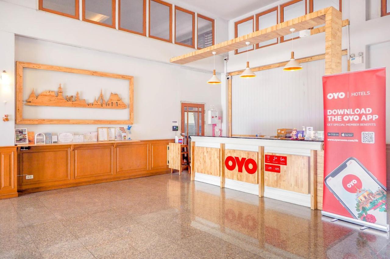Oyo 859 Golden Land Hotel 치앙라이 외부 사진